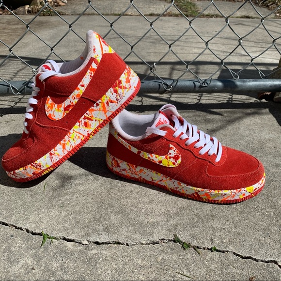 SOLD Nike Air Force One Red Suede - Picture 11 of 11